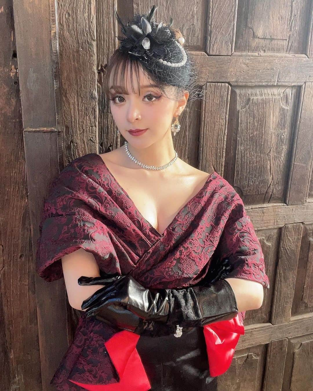 MARiAさんのインスタグラム写真 - (MARiAInstagram)「日付変わりましたので 本日MARiA写真集第4弾『美姫 HIME』 発売日ですっっっ！  みんなの手元に今日から届いていくのねっ♡  ドキドキっ。  届いたらぜひ感想お待ちしてます😘🫶🏻✨✨✨ #MARiA #美依礼芽 #小美　#写真集 #GARNiDELiA」11月30日 1時10分 - maria_grnd