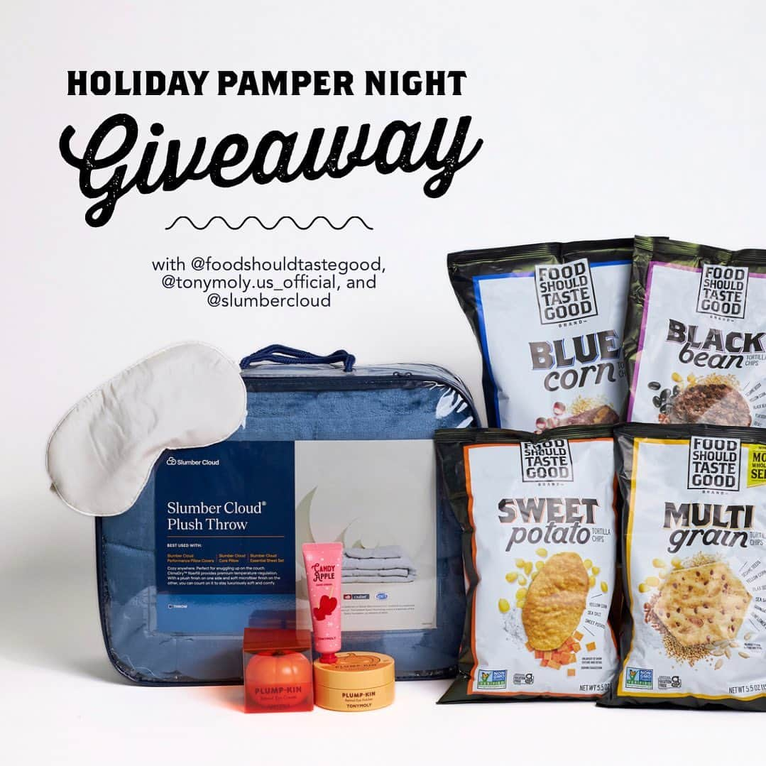 TONYMOLY USA Officialのインスタグラム：「Who is ready for a relaxing pamper night this holiday season? We’re teaming up with Slumber Cloud and TONYMOLY for an exciting giveaway from November 29th to December 6th! Enter for your chance to win a bundle of Food Should Taste Good snacks, a Plush Throw Blanket & Silk Sleep Mask from Slumber Cloud, and skincare essentials from TONYMOLY!  Here’s how to enter: 🌱Follow @foodshouldtastegood and @slumbercloud and @tonymoly.us_official 🌱Like this post 🌱Tag your pamper night buddy below! (more comments = more entries)  We’ll be announcing the winner on 12/06 - winner must be 18 years + and reside within the USA. Good luck!」