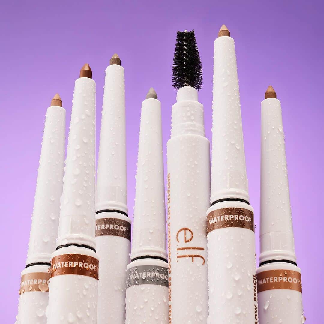 e.l.f.のインスタグラム：「Your OG fave formula, now waterproof! 💦 Introducing ✨NEW✨ Instant Lift Waterproof Brow Pencil. ✏️   Why you'll love it: 🙌 Long-lasting, waterproof pencil grooms & shapes brows 🙌 Fine tip for shaping, filling and defining your brows  🙌 Creamy, high-pigment and smudge-resistant formula 🙌 Dual-sided, retractable design with spoolie brush  Available in 6 shades: ✨ Blonde ✨ Taupe ✨ Neutral Brown ✨ Auburn ✨ Deep Brown ✨ Grey  Tap to shop for ONLY $4! 😱   🇺🇸: Available now on elfcosmetics.com, coming soon to @ultabeauty, @targetstyle, @walmart & @cvspharmacy  🇨🇦: Available now on elfcosmetics.com, coming to @shoppersbeauty and @walmartcanada early 2024 🇬🇧: Available now on elfcosmetics.co.uk, coming in-store & online to @superdrug & @bootsuk early 2024, coming online to @beautybaycom, @sephorauk, @asos and @amazonuk early 2024 EU: Available now on elfcosmetics.com, coming in-store & online to @douglas_cosmetics and @amazonde early 2024  #elfcosmetics #elfingamazing #eyeslipsface #crueltyfree #vegan」