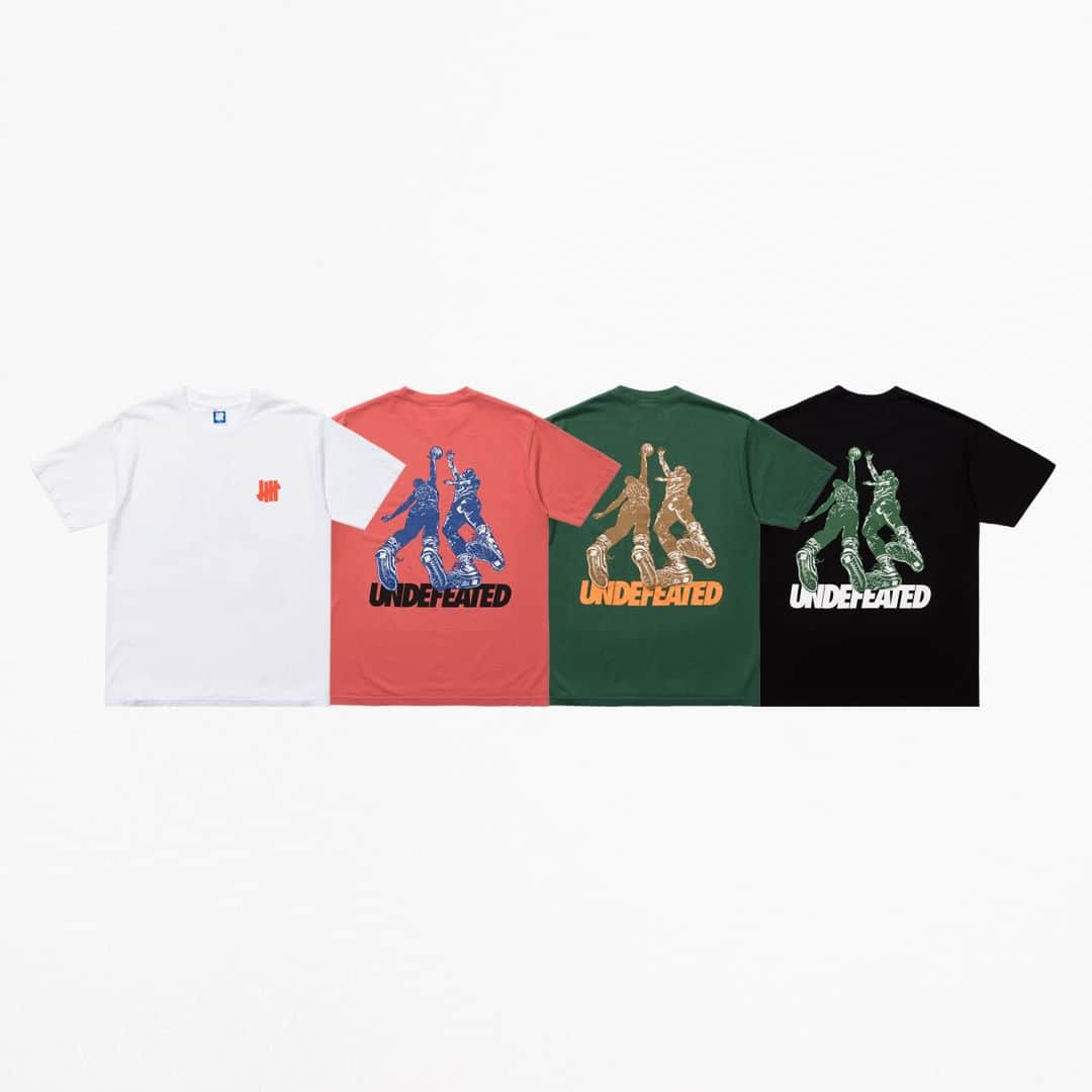 UNDFTDさんのインスタグラム写真 - (UNDFTDInstagram)「A detailed look into UNDEFEATED HOLIDAY 2023 Drop 2  Drop 2 features a collection of short-sleeve and long-sleeve cotton tubular knit tees, including the Shattered Long-Sleeve, Sun Long-Sleeve, Contact Short-Sleeve, Branded U-Man Short-Sleeve, Field Day Long-Sleeve, Ceilings Short-Sleeve, Grit Long-Sleeve, Sports Radio Short-Sleeve and Mind Games Short-Sleeve Tee. Available in a variety of color options.  Available Thursday, 11/30 exclusively at 11am at all UNDEFEATED Chapter Stores and 8am PST at Undefeated.com」11月30日 3時16分 - undefeatedinc