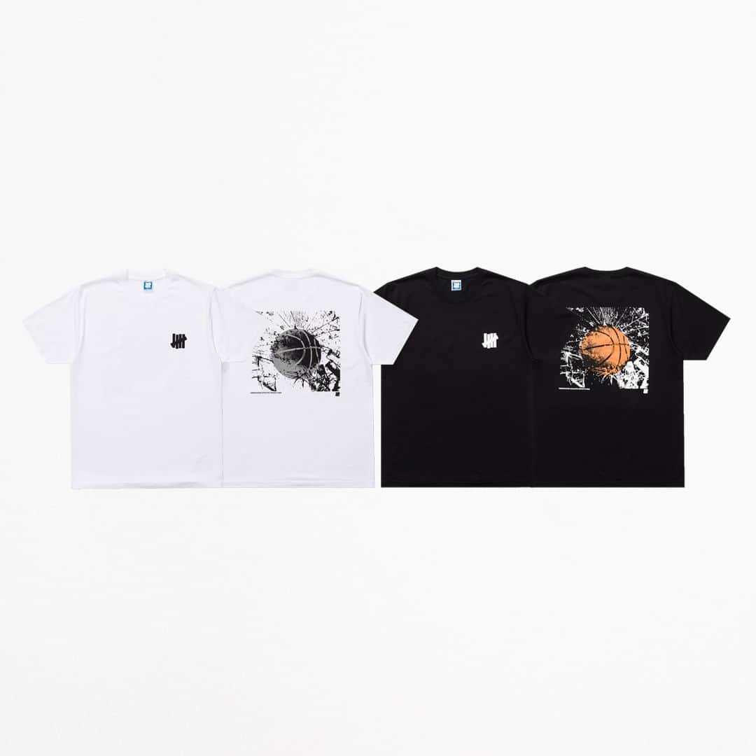 UNDFTDさんのインスタグラム写真 - (UNDFTDInstagram)「A detailed look into UNDEFEATED HOLIDAY 2023 Drop 2  Drop 2 features a collection of short-sleeve and long-sleeve cotton tubular knit tees, including the Shattered Long-Sleeve, Sun Long-Sleeve, Contact Short-Sleeve, Branded U-Man Short-Sleeve, Field Day Long-Sleeve, Ceilings Short-Sleeve, Grit Long-Sleeve, Sports Radio Short-Sleeve and Mind Games Short-Sleeve Tee. Available in a variety of color options.  Available Thursday, 11/30 exclusively at 11am at all UNDEFEATED Chapter Stores and 8am PST at Undefeated.com」11月30日 3時16分 - undefeatedinc