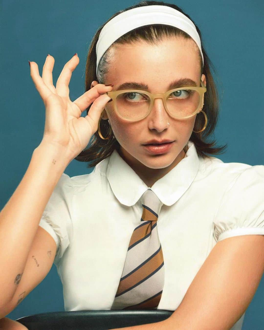 Warby Parkerさんのインスタグラム写真 - (Warby ParkerInstagram)「Hard-launching our first collab with @emmachamberlain after almost a decade of her wearing Warby 🐦」11月30日 3時44分 - warbyparker