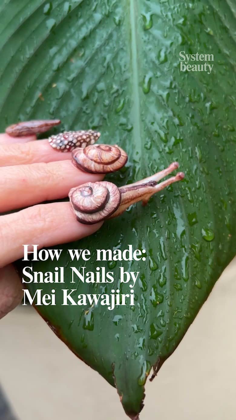 Mei Kawajiriのインスタグラム：「How We Made: Snail Nails by Mei Kawajiri.  Nail visionary @nailsbymei’s creative journey is based on never following the rules.  Today, she shows us the process behind her most recent creation: snail nails.   Revisit our interview with Mei, and more from System beauty Issue No. 1, at the link in our bio.  #Systembeauty #Nailsbymei」