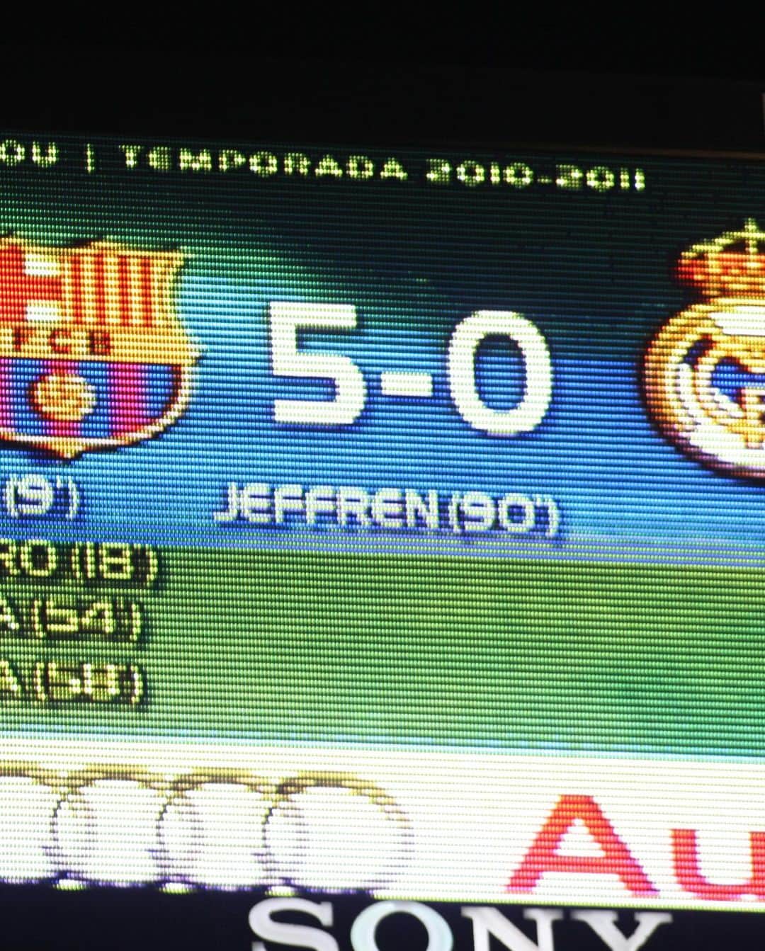 FCバルセロナさんのインスタグラム写真 - (FCバルセロナInstagram)「#OTD 13 years ago...  An unforgettable Clásico ✨  Barça 5️⃣-0️⃣ Real Madrid」11月30日 6時07分 - fcbarcelona