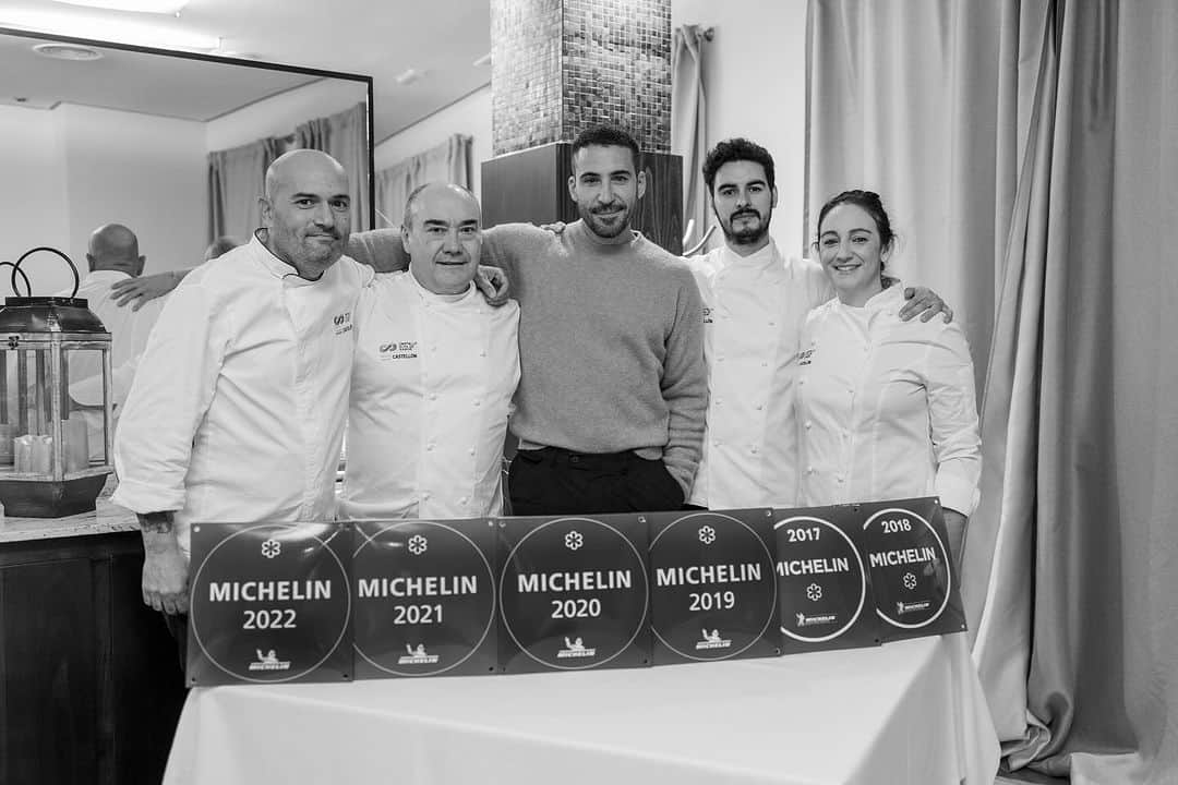 ミゲル・エンジェル・シルベストレのインスタグラム：「Castellon  renueva sus tres estrellas Michellin para el 2024! @calparadisrestaurant @raulresinorestaurante @atalayarestaurante  @ale_vamonos @turismodecastellon #turismodecastellon  @laboratoriodeideas.es」