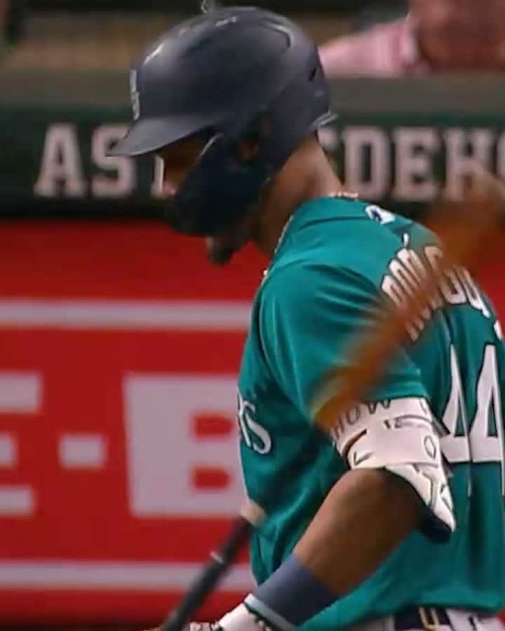 MLBのインスタグラム：「We’ve entered the Top 50. 👀  Here are Nos. 50-41 as we continue our countdown of the Top 100 Plays of 2023!」