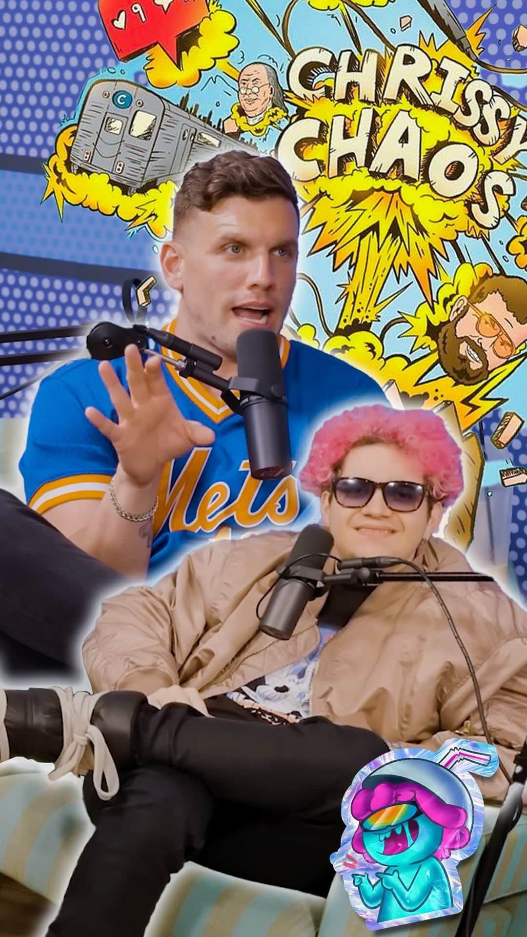 スラッシーのインスタグラム：「Shout out to my Puerto Ricans 🇵🇷  Check out the full @chrissychaospod podcast with @chrisdcomedy via the link in my bio 🩵」