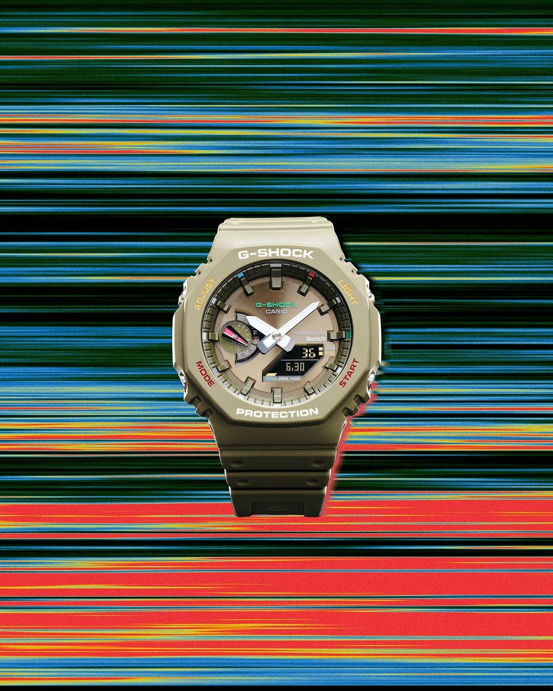 G-SHOCKさんのインスタグラム写真 - (G-SHOCKInstagram)「MULTICOLOR ACCENTS  ワントーンカラーに遊び心をプラス。腕元をポップに彩るマルチカラーモデル。日常に役立つスマートフォンリンクとタフソーラーも搭載し、普段着感覚で身につけられるカジュアルスタイルのNEWモデル。  One-tone colors with a playful touch. Equipped with a smartphone link and Tough Solar for everyday use, this new casual model can be worn like everyday clothes.  GA-B2100FC-1AJF GA-B2100FC-3AJF GA-B2100FC-7AJF  Photo by @hypebeastjp   #g_shock #multicoloraccents #2100 #ワントーンコーデ #腕時計」11月30日 17時00分 - gshock_jp