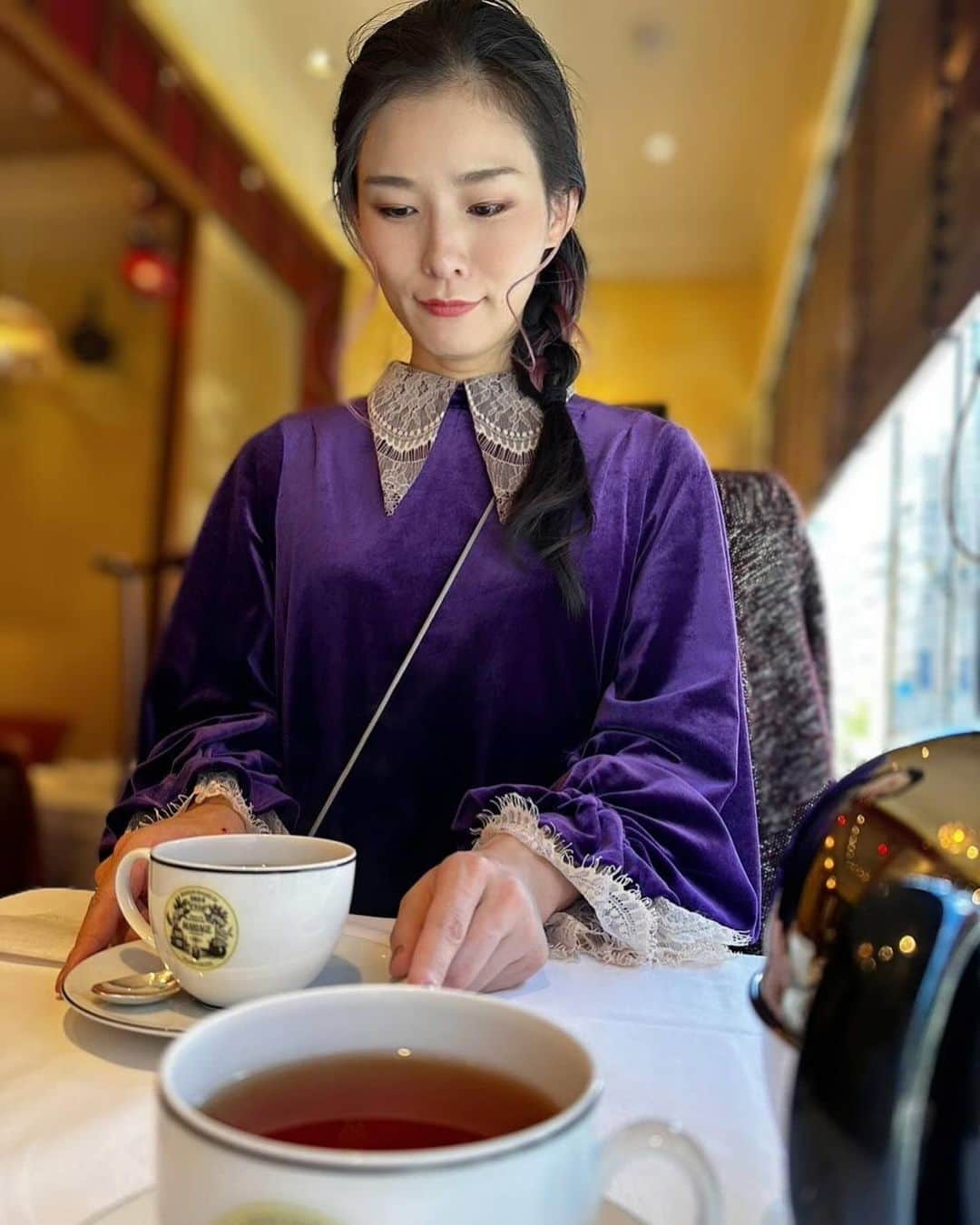 麻央侑希さんのインスタグラム写真 - (麻央侑希Instagram)「しゅうさんとお茶🫖 Xにもあげたけどこっちにも投稿！  この前もお茶したけどその時は写真撮れなかったから📷 マリアージュ神でございました。  #汐月しゅう　さん　#麻央侑希　#楽しいお茶　#マリアージュ」11月30日 17時16分 - maoyuuki