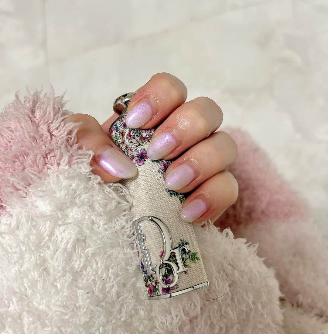永野芹佳のインスタグラム：「💐  #nail」