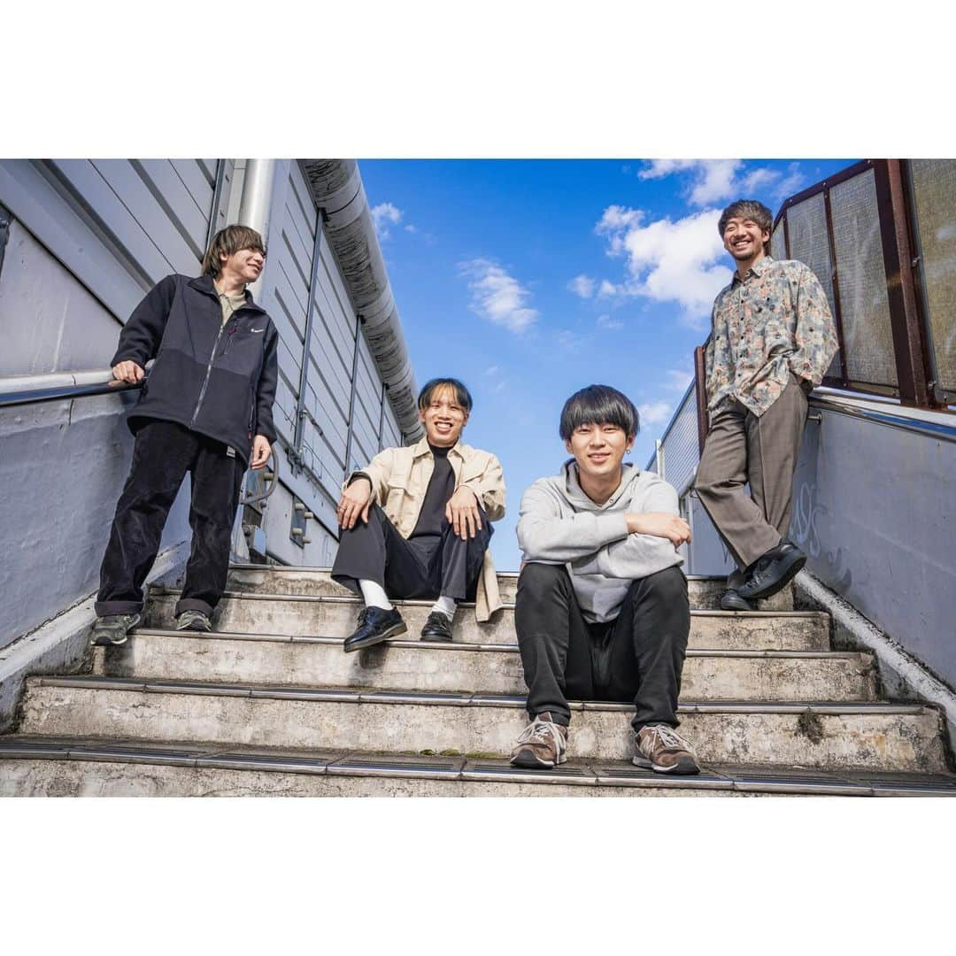 WEGOさんのインスタグラム写真 - (WEGOInstagram)「ㅤㅤㅤㅤㅤㅤㅤㅤㅤㅤㅤㅤ"TokyoGroove" supported by WEGO WEGOが主催する音楽イベント“Tokyo Groove”。 今回で3回目となる“TokyoGroove”が12/6(水)に開催いたします！  一夜限りのスペシャルコラボLiveとなりますので、皆様是非お越しくださいませ♪ Tokyo Grooveコラボグッズの販売も当日会場限定で行いますので、そちらもお見逃しなく！  【“TokyoGroove“ supported by WEGOとは？】 株式会社インターグルーヴプロダクションズとこれからの日本の音楽シーンを担う新進気鋭アーティストとファッションとの融合をコンセプトにしたイベント。 今後メディア展開やグッズの共同プロデュースなどのコラボレーションを予定。  【イベント概要】 ■日程 12/6(水) 開場 18:30　開演 19:00  ■会場 Spotify O-WEST（渋谷区円山町2-3 2F Shibuya Ward Maruyamacho 2-3 2F）  ■チケット 完売  【出演アーティスト(アルファベット順）】 サバシスター / This is LAST / プッシュプルポット  【グッズ】 販売日：12/6(水) 販売店舗：ライブ当日会場にて販売予定 お支払い方法：現金のみ  ・Tシャツ ¥3,850(tax in) color：pink / white size：F  ・マフラータオル ¥2,200(tax in) color：pink  ・ラバーバンド¥880(tax in) color：black size：F  ・ステッカー¥440(tax in) color：柄1」12月1日 17時00分 - wego_official