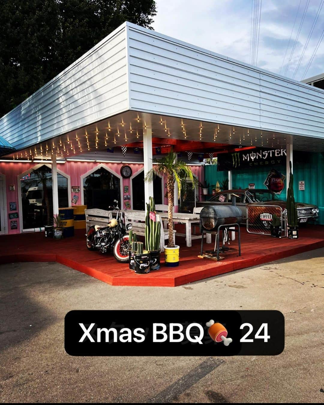 斎藤太吾さんのインスタグラム写真 - (斎藤太吾Instagram)「Xmas BBQ🍖 12月24日　日曜日　 12:00〜20:00  参加費3000円 BBQ、ソフトドリンク付き。  事前申し込み不用 誰でも気軽に突然来てもらえればok  ロードスター（miata ）の同乗走行も有り❣️  場所　埼玉県狭山市南入曽1151-6  @fatfiveland」11月30日 11時29分 - daigosaito87