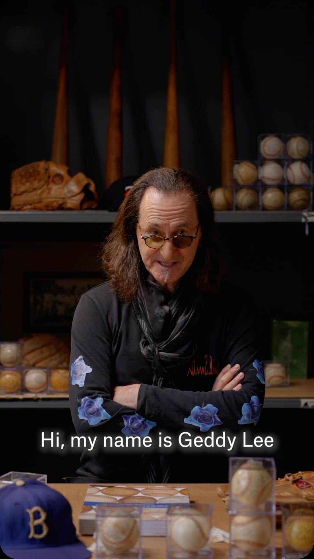 クリスティーズのインスタグラム：「Rock stars on the diamond: Geddy Lee’s collection of baseballs and memorabilia   Christie’s and Hunt Auctions are pleased to present a historic offering of baseball memorabilia in a live auction, Selections from the Geddy Lee Collection and Important Baseball Memorabilia.   Known as the lead vocalist, bassist, and keyboardist for the iconic rock and roll band Rush, Geddy Lee also enjoys a deep passion for the game of baseball which sparked his pursuit to collect artifacts from the National Pastime for over 40 years. Learn more about the sale now via the LinkinBio!   Selections from the Geddy Lee Collection and Important Baseball Memorabilia | New York | 6 December」