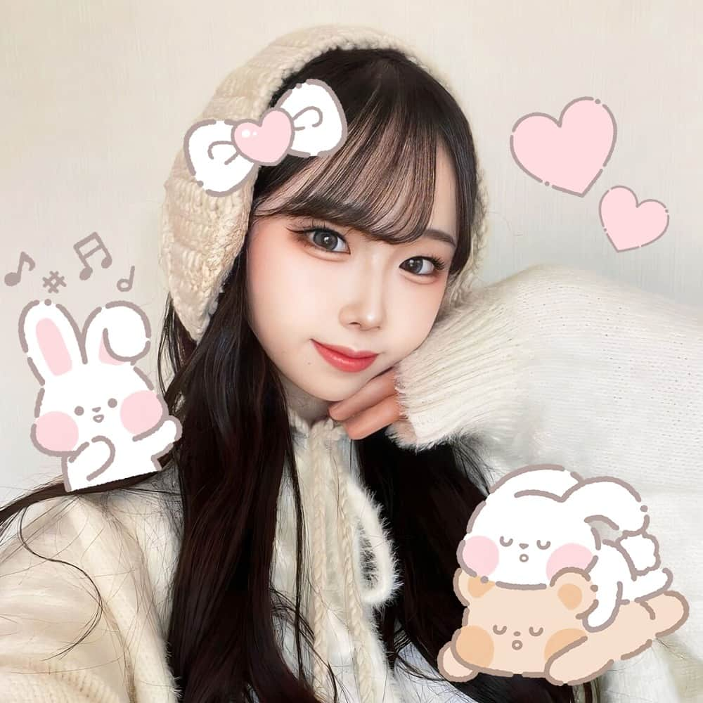 LINE Cameraさんのインスタグラム写真 - (LINE CameraInstagram)「💗🐻無料スタンプ🐰💗 あのK-POPアイドルも使ってる！ 普通の自撮りがぐっと可愛くなるよ🫶🏻 . #linecamera #lineカメラ #ラインカメラ #無料 #無料配布 #free #可愛い #cute #ハート #heart #hearts #うさぎ #くま #rabbit #bear #ふわふわ #加工アプリ #画像加工 #加工画像 #加工 #スタンプ #stamp #stamps」11月30日 12時00分 - linecamera_official