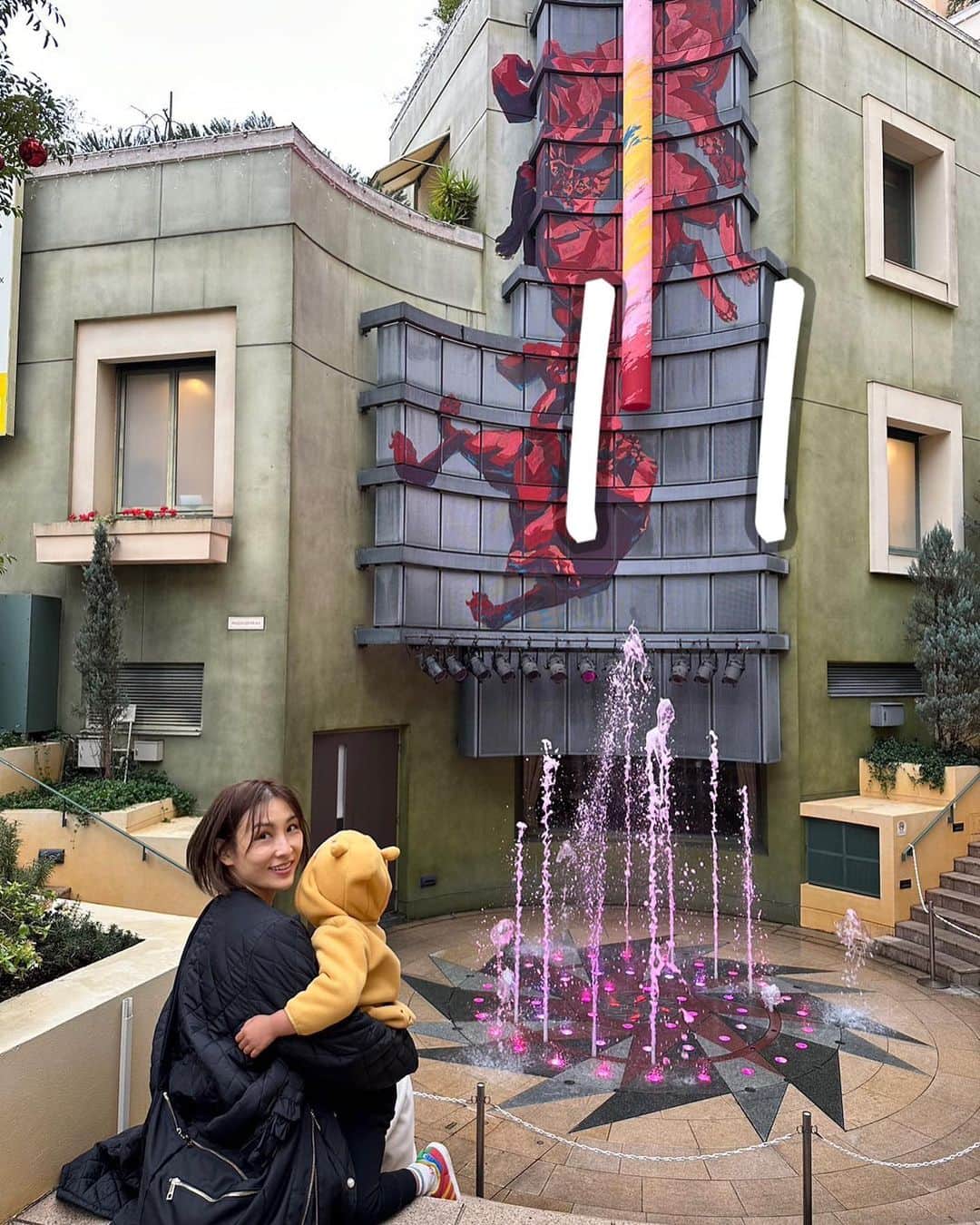 伊藤春香のインスタグラム：「11月の #一ヶ月ふりかえり日記 を投稿します。  【今月ハマったもの】  楽天で買ったものではドクターエルシアの バームファンデーションにハマっていました。  あとホカロン靴下がなくてはならないアイテムに。  漫画は、「十億のアレ。」が良かった…！  【家族】息子が体調不良で 一週間ほど保育園を休みましたが なんとか乗り越えました。  【仕事】コラボコート発売。来月（12月5日～） コラボリュックも発売されます。  コラボアイテムが増えていくのは 本当に、買ってくれる皆さんのおかげなので ありがたい限り…🥹🙏  今、来年に向けてバッグ、ラッシュガードを作成中です。 楽しみにしていてください！  【美容】髪をショートにしたら 好評なので、しばらくこのスタイル続けます。  【子育て】 15kgなのに抱っこ大好きで、腰・腕がきつい…😂  【SNS】 ストーリーが24時間バグったことをきっかけに、サブ垢を再起動させました。よかったらフォローしてください。  @ha_chu_memo   【今月の個人的ニュース】  ・佐々木あさひちゃんと子連れで公園へ ・じぃじが東京に遊びに来たのでお台場のザキッズへ ・子連れで、サンリオピューロランド、こどもの国、川崎のラゾーナとラチッタデッラ、ベルベルパーク、鴨川シーワールド、博品館へ。 ・さなえちゃんんと一緒に企画系ムービーを撮影  来月は、37歳最後の一ヶ月です。（1月で38歳なので…） 楽しく過ごせますように…！  #はあちゅう2023」