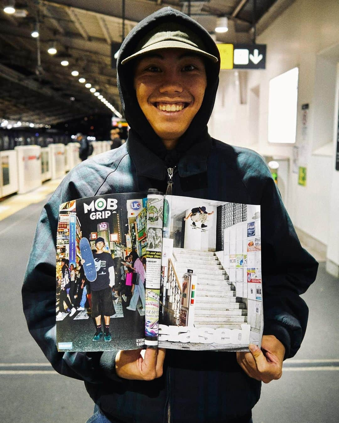 山下京之助さんのインスタグラム写真 - (山下京之助Instagram)「@_kyonosuke_ Frontside Flip the Shibuya 14 for his upcoming ERASED “Glow” Part. As seen in the latest @thrashermag. Also another ad in the same mag for the @mobgrip X ERASED Collab. 🇯🇵🛹✨  📸: @nobuo_iseki 📸: @kenmiyajima」11月30日 12時09分 - _kyonosuke_