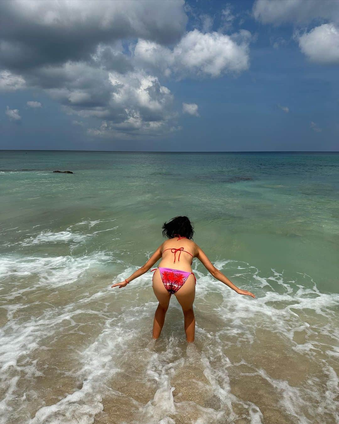 チャン・スンヨンさんのインスタグラム写真 - (チャン・スンヨンInstagram)「I love the sea more🌊˚✧₊⁎❝᷀ົཽ≀ˍ̮ ❝᷀ົཽ⁎⁺˳✧༚」11月30日 12時31分 - seung_monkey