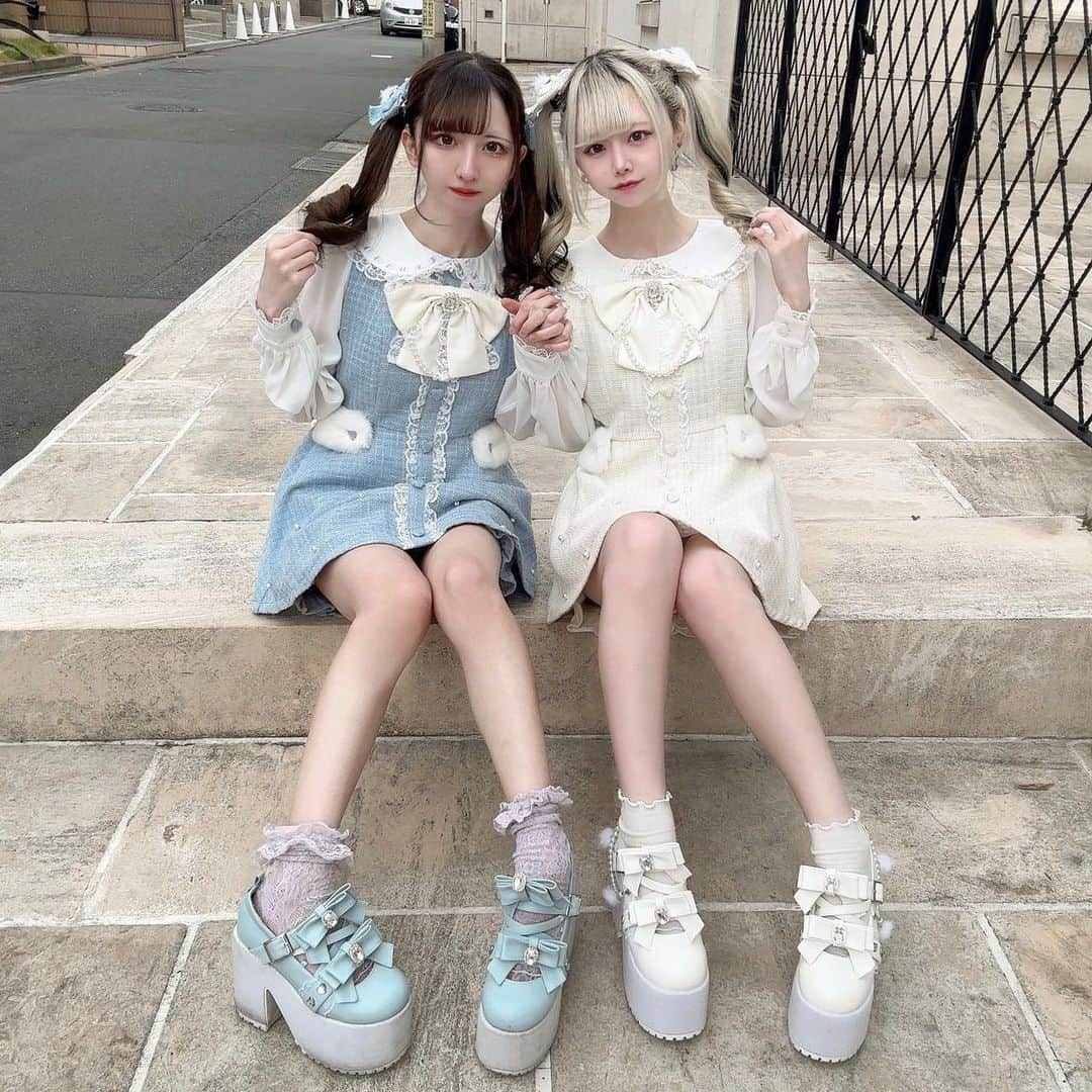 Ank Rougeのインスタグラム：「遂に明日！12/1開催！！ 🎀 Laforet Harajuku Limited 🎀  ♡限定アイテム♡ ツイードコンビネゾン ¥16,500 taxin  12/1 Laforet private party 限定価格 ¥13,200 taxin  ♡ NOVELTY ♡ アウター or ワンピース＋1item or トップスボトム＋1item or シューズ＋1item お買い上げのお客様 『フリルトート』プレゼント✨  ※無くなり次第終了となります。 ※一部除外商品あり。  ♡ お取り置きNOVELTY ♡ ¥11,000taxin以上お取り置きの方 『リボンバレッタ』プレゼント✨ ⚠️12/1ご来店、お買い上げのお客様限定となります。 ⚠️お取り置きは本日閉店までの受付となります。  12/1は営業時間が異なります。 ♡通常営業 11:00〜17:00 ♡Laforet private party 招待制   18:00〜21:00  Laforet private party は、ラフォーレ原宿への ご入館に招待状が必要となります。  招待状は店頭・ラフォーレ原宿店Instagramにてご連絡ください。  詳しくはラフォーレ原宿店の Instagramをチェック▼ @ankrouge_laforetharajuku」