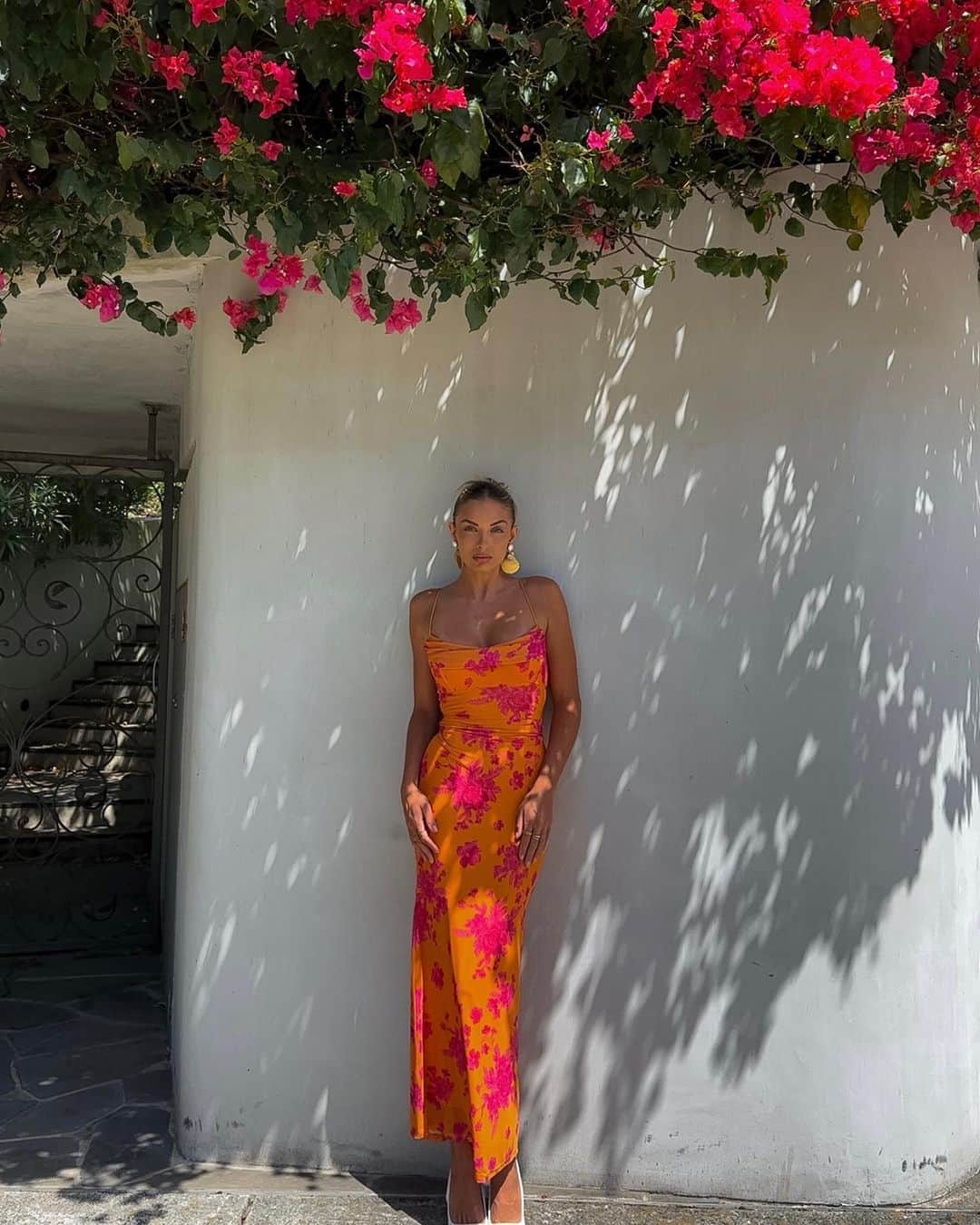 Hannah Pereraのインスタグラム：「Rhonda look so hot today, like a sunrise 🌅」