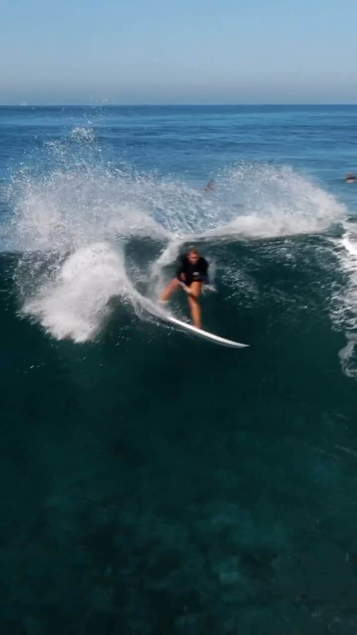 リップカールのインスタグラム：「Flying above @janina_zeitler... ⁠ ⁠ Janina recently launched her new film ‘Flow Like Water’, which takes you on her incredible journey of becoming a professional surfer.⁠ Check it out via our bio!⁠ ⁠ #RipCurl #JaninaZeitler #Surfing #FlowLikeWater #RipCurlWomen」