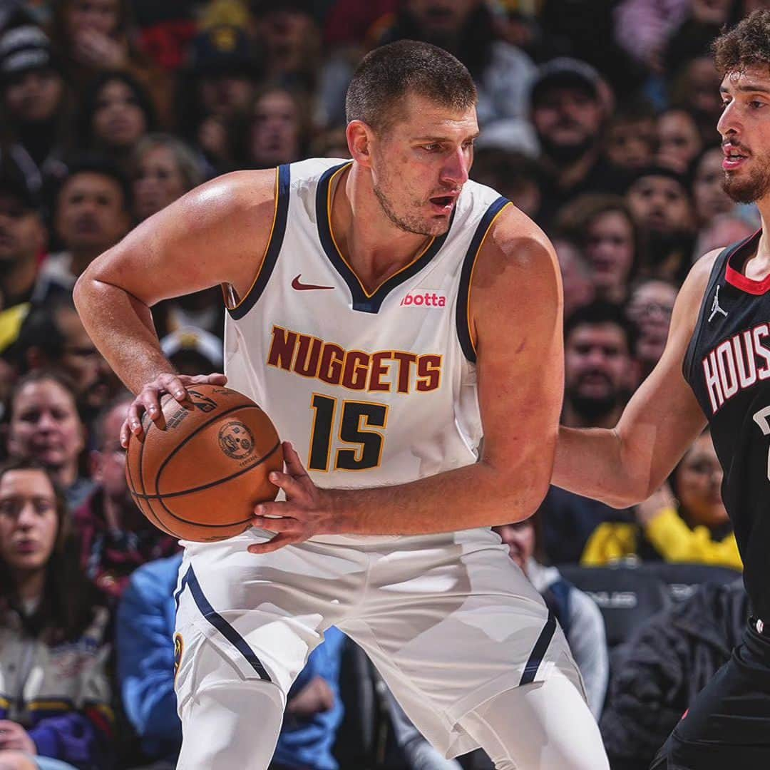 ニコラ・ヨキッチさんのインスタグラム写真 - (ニコラ・ヨキッチInstagram)「Jokic in Nuggets' win vs Rockets: 32 points  10 rebounds  15 assists  0 turnovers  63% FG  Best. 🃏 . . . #jokic #jokicnikola #joker #nikola #nikolajokic #denver #nuggets #denvernuggets #colorado #nba #basketball #serbia #usa #srbija #sombor #belgrade #beograd #mvp」11月30日 16時43分 - jokicnikolaofficial