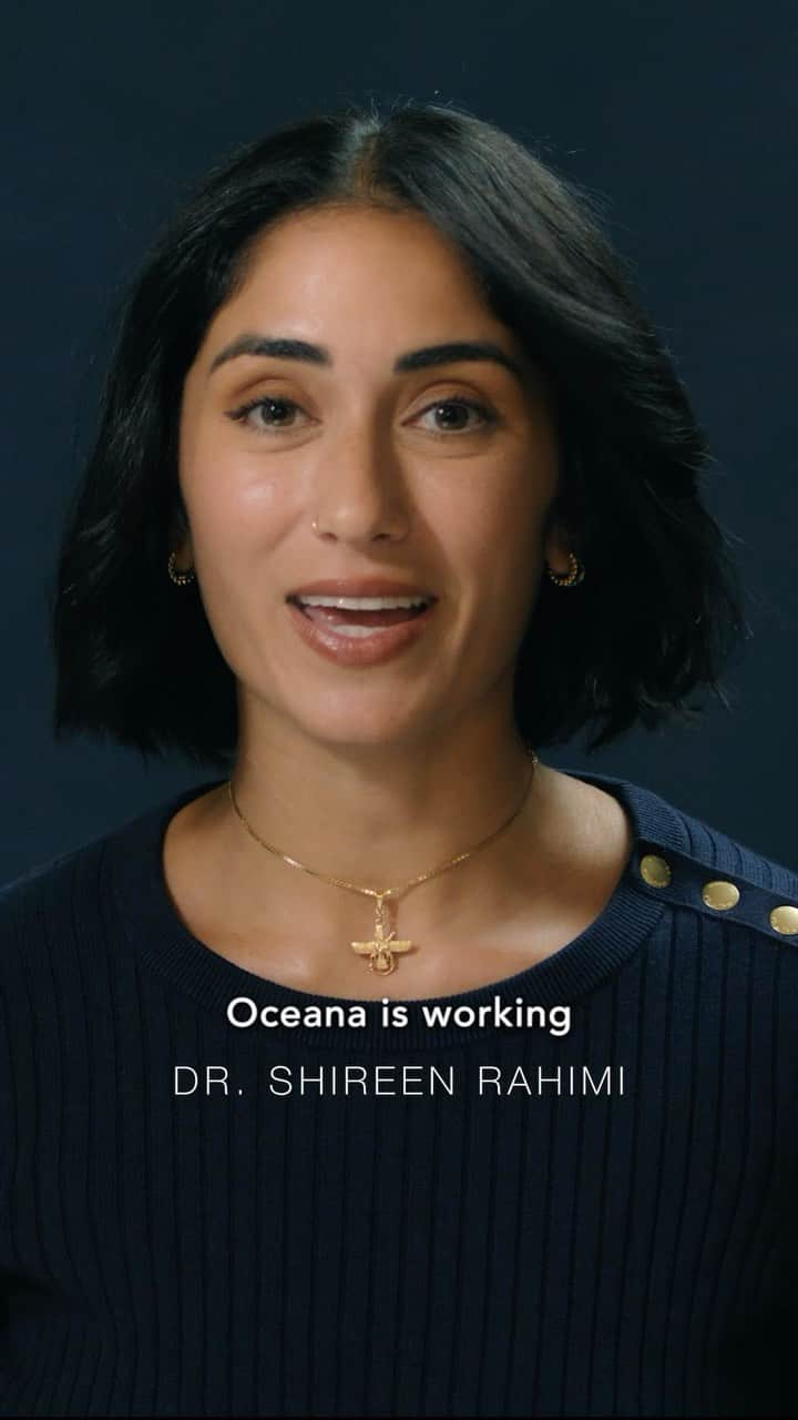 ノーティカのインスタグラム：「Marine anthropologist @dr.shireenrahimi has an important message about why protecting ocean habitat is so critical to our planet!  This giving season, Oceana and Nautica are teaming up to focus on a key environmental goal: protecting 30% of the world’s oceans by 2030. Want to help? You can support habitat protection and other impactful Oceana campaigns by making a donation at Oceana.org? or by contributing through Nautica’s ‘Give Change to Make Change Round-Up’ program. From now through December 4, Nautica will double your impact by matching every donation made at checkout on Nautica.com and in Nautica stores (up to $7,500).」