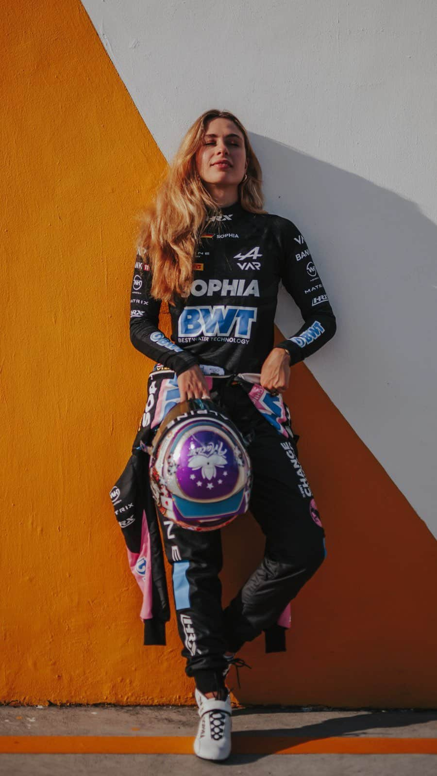 ソフィア・フロルシュのインスタグラム：「All day. Every day. 🌟// 📸 x @thomasmarzusch // #sophia #sophia99 #racegirl #racing #motorsport #changeagent #soptimism #unscripted」