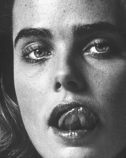 Meganのインスタグラム：「Margaux Hemingway by Kazumi Kurigami ❤️  . . . . #margauxhemingway #KazumiKurigami #portrait #blackandwhite」