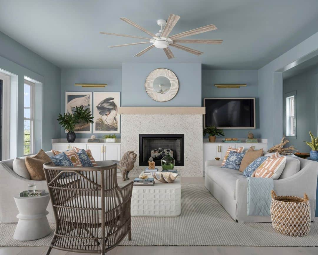 HGTVさんのインスタグラム写真 - (HGTVInstagram)「UM, HELLO. 😍 HGTV Dream Home 2024 is here and is even MORE beautiful than we could've imagined. 🌴 Click our bio to tour every breathtaking space inside this luxurious coastal retreat in Anastasia Island, FL and, while you're there, sign up for sweepstakes reminders. ✨ Your chance to win this $2.2M grand prize starts 12/22!  Design: @bpatrickflynn Photos: @josephgbradshaw @chipperhatter @laureywglenn @rusticwhiteinteriors」12月1日 3時28分 - hgtv