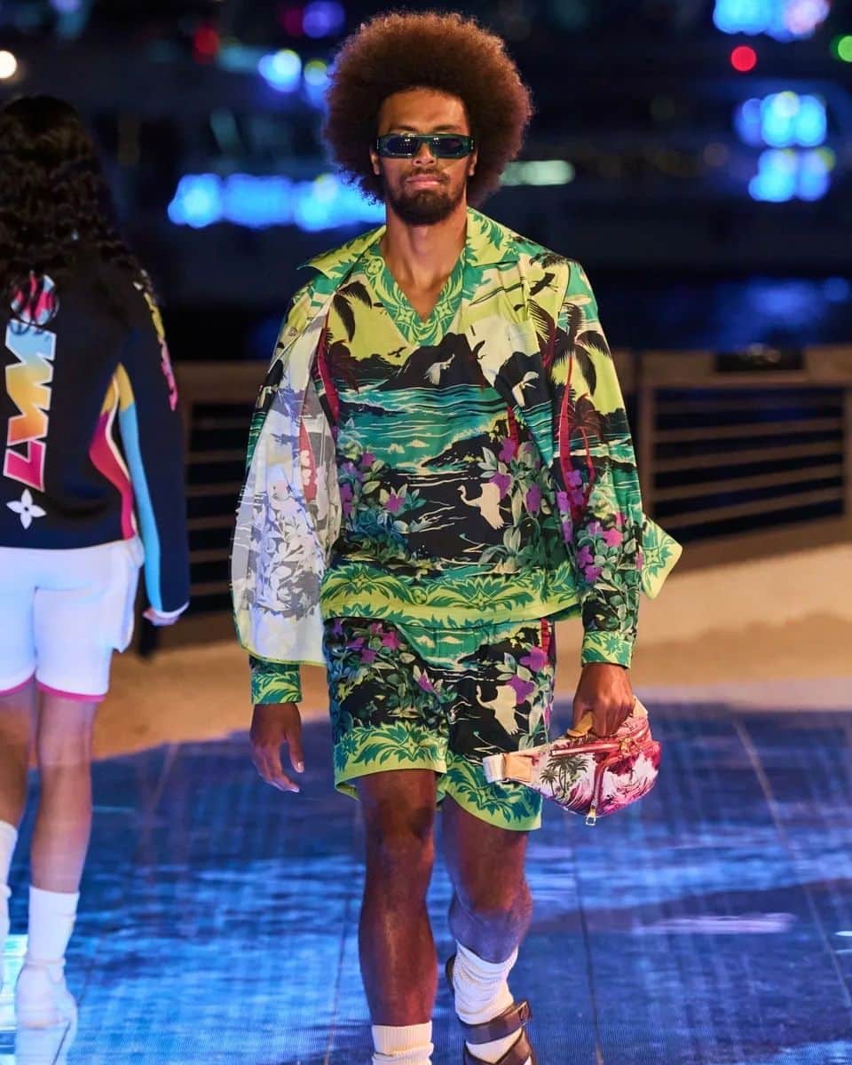 HYPEBEASTさんのインスタグラム写真 - (HYPEBEASTInstagram)「@pharrell took to Hong 