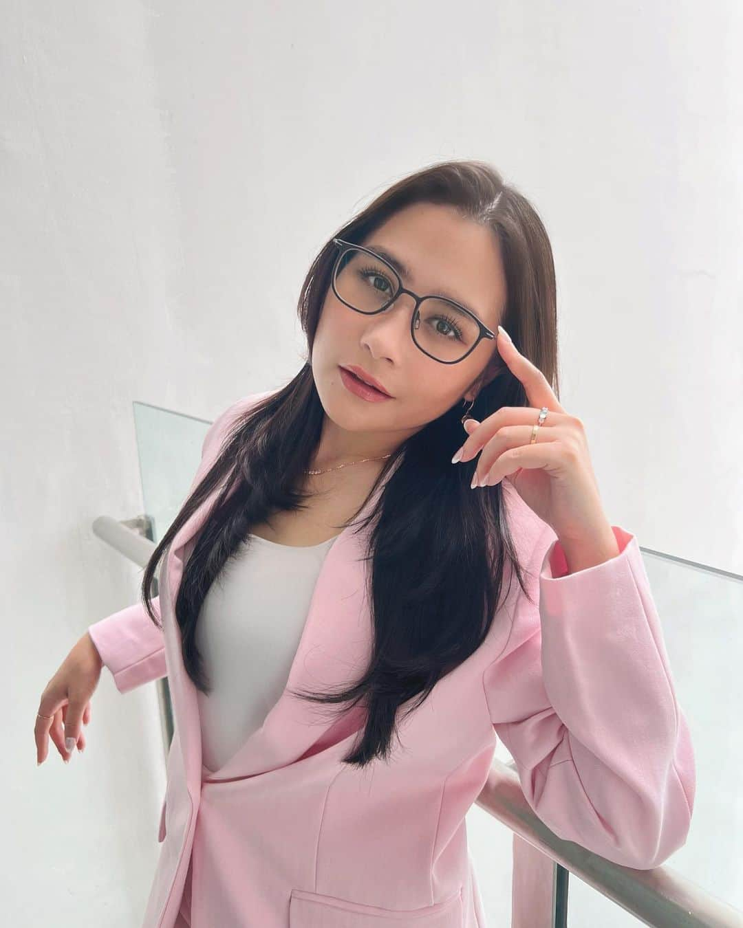 Prilly Latuconsinaさんのインスタグラム写真 - (Prilly LatuconsinaInstagram)「feeling pink today 💗」11月30日 18時59分 - prillylatuconsina96