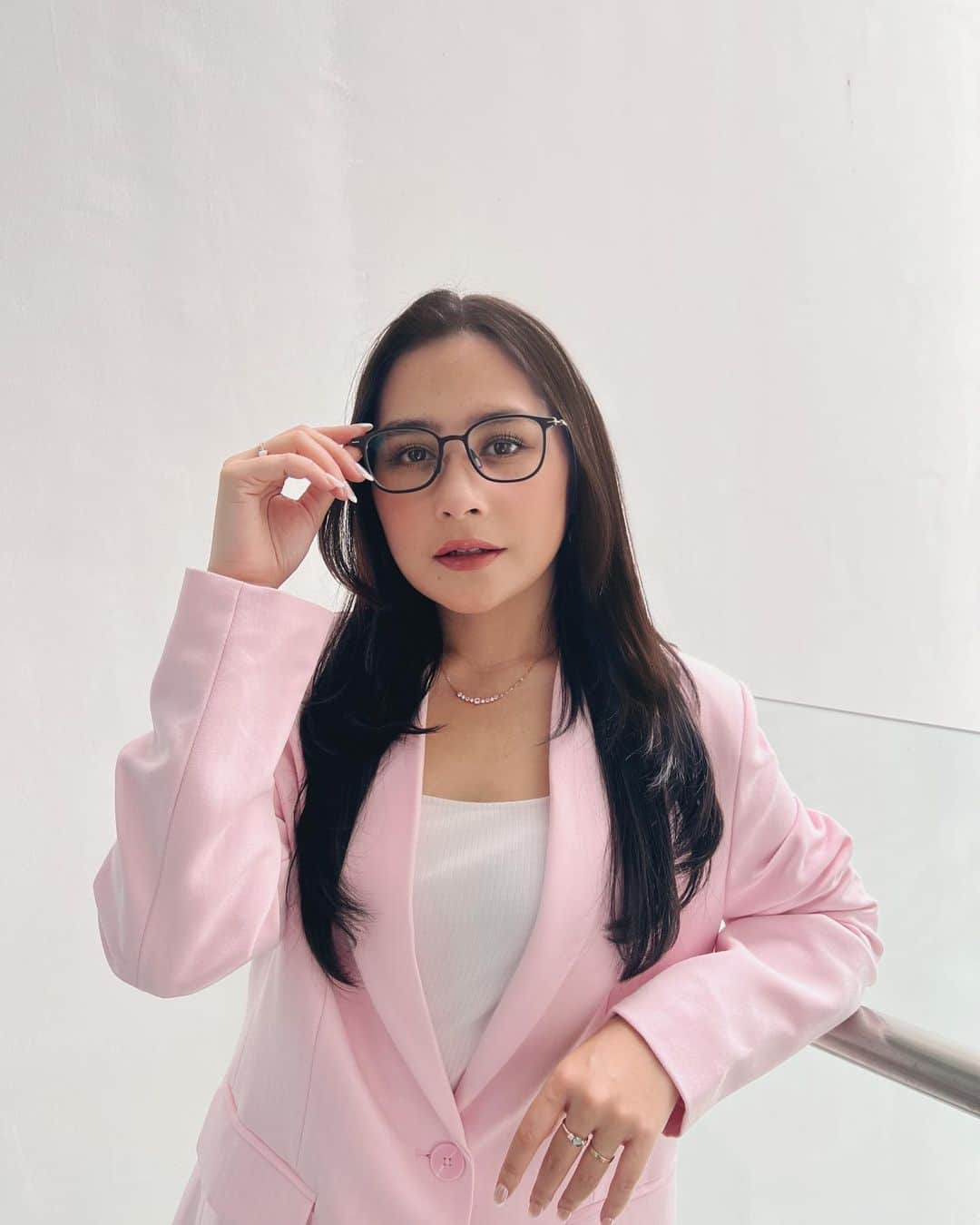 Prilly Latuconsinaさんのインスタグラム写真 - (Prilly LatuconsinaInstagram)「feeling pink today 💗」11月30日 18時59分 - prillylatuconsina96