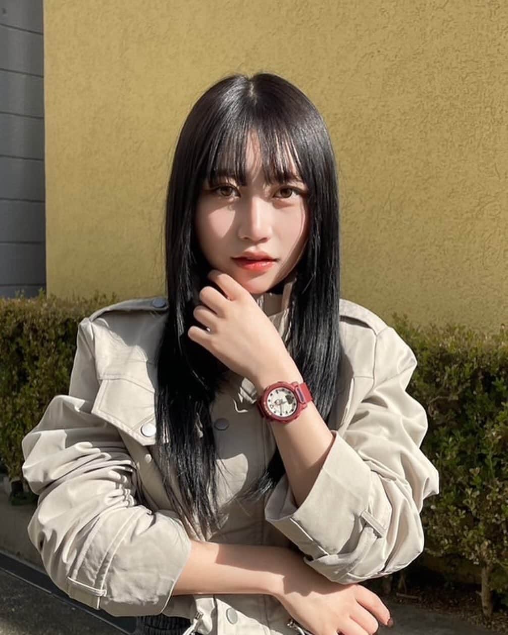 ゆらさんのインスタグラム写真 - (ゆらInstagram)「この可愛い時計は @babyg_jp の [BGA-310RP-4AJF]⏱️ -🍒🥤 コーデをクールにしたからワンポイントで赤色を🍿❤️かわいい〜 今度はガーリーなコーデに合わせたいな❤️  インタビューして頂いたリール動画も @babyg_jpと@petrel_jpで公開中だから是非観てね🎞️⟡.·  #BABYG#ベイビージー#BABYGコーデ#PR#CASIO」11月30日 19時05分 - lalalim_00