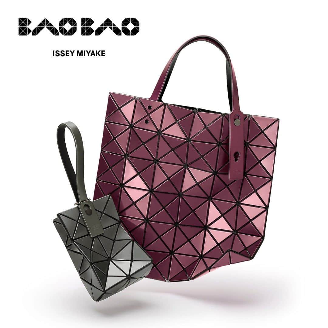 BAO BAO ISSEY MIYAKE Official Instagram accountのインスタグラム：「"LUCENT METALLIC"  Release Month: November, 2023 *The release month might be different in each country.  #baobaoisseymiyake #baobao #isseymiyake #baobaoisseymiyakeAW23」