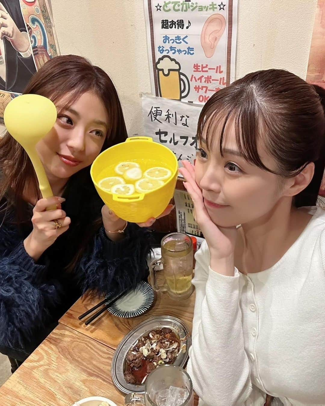 しゅうさんのインスタグラム写真 - (しゅうInstagram)「なっちゃんねる×in shuu channel youtubeコラボ🖤 恋愛質問コーナーと 2人で戸越銀座ではしご酒 見てね🧚🏻‍♀️💞」11月30日 20時06分 - shuu_22_