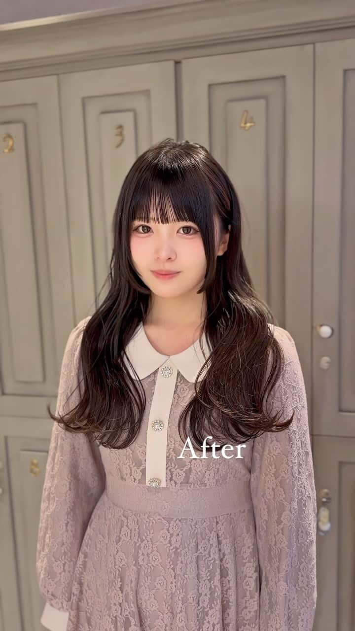 前田渉のインスタグラム：「🤍   わたるマジックの 劇的‼︎Before→After→Arrange   Cut:毛先のピョロ毛を切ってラインを整え、軽さも取りました✂︎前髪をシースルーぱっつんにし おくれ毛は既存の姫カットを整えました♪ Styling:32mmのコテで波ウェーブを作り、両面を細かくMIX巻きでボカしてcache cache oilをオン‼︎ Arrange:編み込みツインテールに🦄   とっても可愛いですねっ😍   こちらと併せて載せていくので ぜひご覧ください💁🏼‍♂️ @cachetaro    🤍 model:このはちゃん @kkk.08.kkk  #わたるマジック #cachecacheomotesando #haircolor #hairstyle #jc #美容師 #シースルーぱっつん #シースルー前髪 #可愛い女の子 #セルフヘアアレンジ #ぱっつん #セルフアレンジ #めるぷち #シースルーバング #アレンジ #ヘアアレンジ #美少女 #前髪カット #アイドル #姫カット #似合わせカット #ウェーブヘア #ウェーブ巻き #黒髪ロング #黒髪 #このはちゃん #ぱっつん前髪 #暗髪 #波ウェーブ #ツインテール」