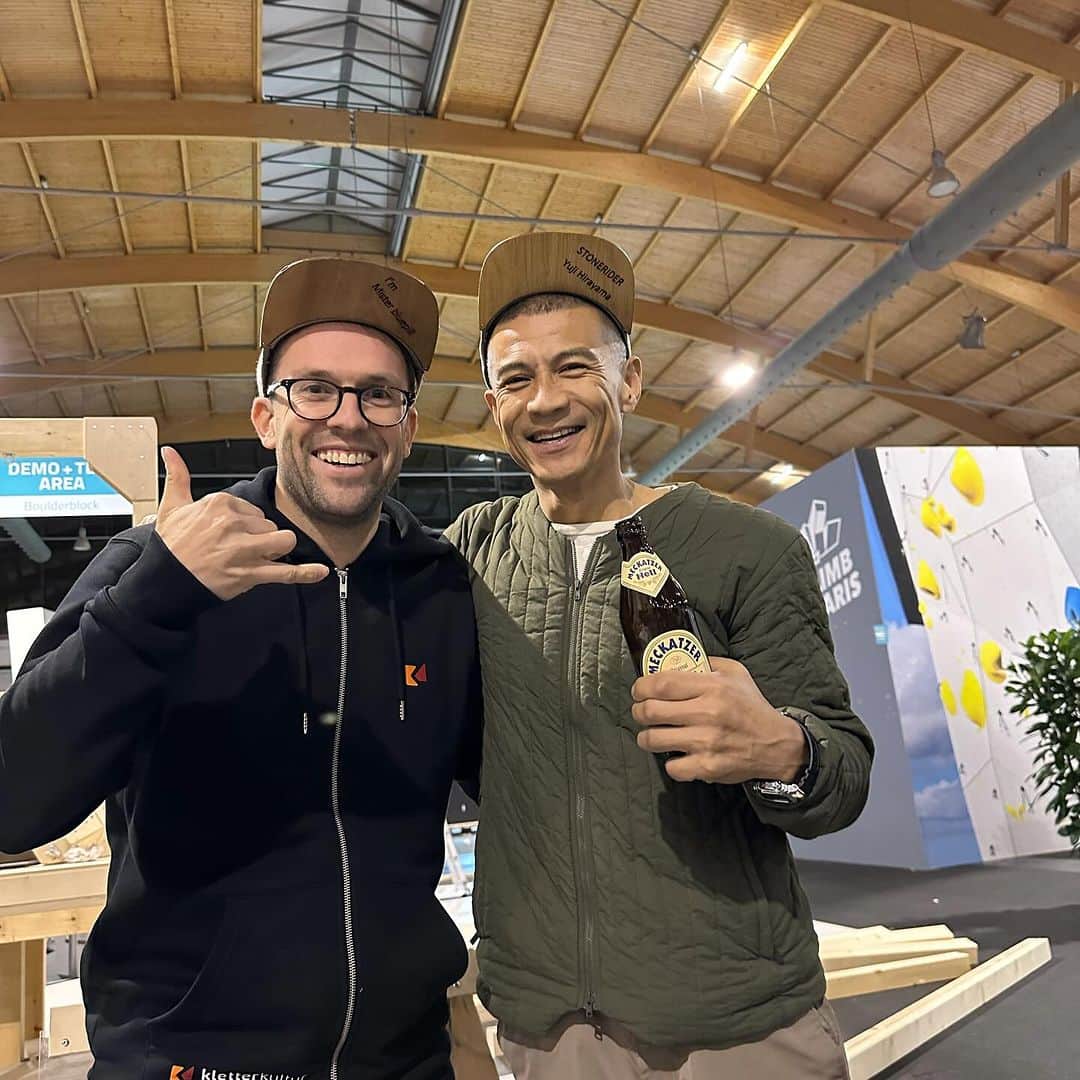 平山ユージのインスタグラム：「It was right after the opening event of @basecamp_kinshicho Afterwards I took my flight to go  Germany 🇩🇪   And It was great opportunity to build our relationship to visit  Germany 🇩🇪 at @verticalpro_official   We met our brand owners and discussed about to create bright future✨✨ Also I met a lot of people✨✨🍻🍻 It was super good moments with everyone🎶🎶 Cheers 🍻   @basecamp_kinshicho のオープン直後だったけど、その後、飛行機に乗ってドイツへ向かいました🇩🇪  そして各メーカーとの関係を築く上でドイツ🇩🇪の @verticalpro_official に参加したことは素晴らしい機会でした。  @basecamp_import Base Camp が取扱いさせて頂くブランドオーナーと会い、明るい未来を創るべく話し合いをしました✨✨  また、たくさんの人との出会いがありました✨✨ それは、皆んとても良い時間でした🎶🎶 乾杯🍻🍻  @verticalpro_official  @basecamp_kinshicho  @squadraholds  @bluepillclimbing  @chapterclimbing  @rustamclimbing」