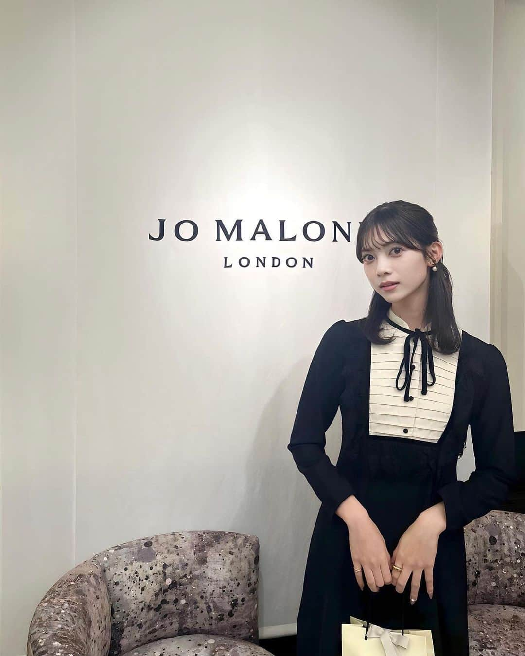 大薮未来さんのインスタグラム写真 - (大薮未来Instagram)「JO MALONE LONDON♡  代官山フォレストゲートのOPEN前イベントに行ってきました〜♡店内がとっても可愛かったです！  明日12/1よりOpenです！代官山駅のすぐ近くです✨ 是非皆様もお立ち寄りください〜♡  #jomalonelondon #ジョーマローンロンドン #ジョーマローンロンドン代官山 #フォレストゲート代官山 #Forestgate Daikanyama #uniquelyyours #pr」11月30日 20時30分 - miku_ohyabu