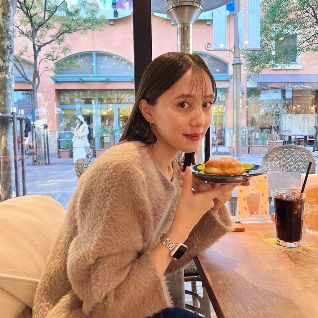 奥村真友里さんのインスタグラム写真 - (奥村真友里Instagram)「マラサダあったら頼んじゃうよね🥰」11月30日 20時31分 - mayuri_okumura