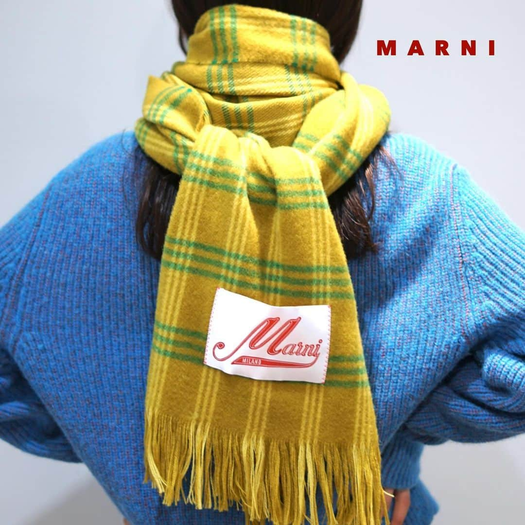 【ANN DE ARKのインスタグラム：「(@marni )  SCARF🧣  ⁡ ⁡ ⁡ 詳しくはオフィシャルサイト【ARKnets】にて。 ■商品や通信販売に関しまして ご不明な点がございましたらお気軽にお問い合わせください。 ———————————— オフィシャルサイトの在庫と店頭在庫は共有しております。 商品に関しましては、お気軽にコメントや店舗までお問い合わせください。 ⬇︎⬇︎⬇︎ @ann_de_ark  @arknets_official ⁡ #fashion #栃木 #宇都宮 #ショップ #セレクトショップ　#arknets #anndeark #marni  -———————————」