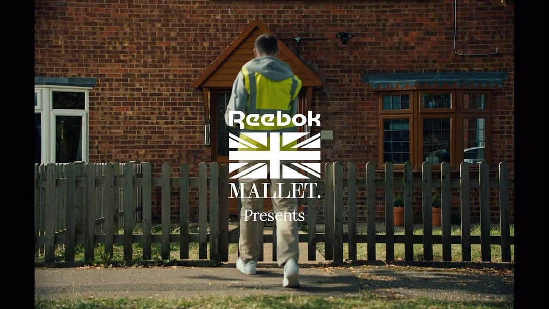 Reebokのインスタグラム：「Before Now Forever - MALLET X REEBOK.  A collaboration between two British stalwarts.   Available online at mallet.com  #MalletReebok #BeforeNowForever」