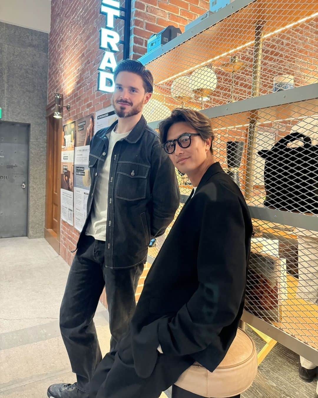 エバンズマラカイ(マラチ)さんのインスタグラム写真 - (エバンズマラカイ(マラチ)Instagram)「with my friend @shota_hagiwara 🤙🏼🤙🏼」11月30日 20時58分 - bigmalachi