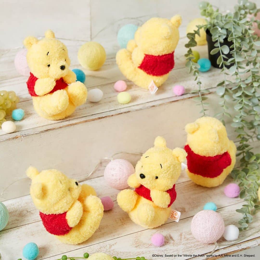 KIDDY LAND officialのインスタグラム：「両手に可愛く収まるキュートなヌイグルミ🧸 ころりんプーさんが先行発売♡ 税込3,520円 キデイランド 先行期間2023年12月1日〜12月7日まで （一般は12月18日より順次発売予定） ▼取扱店舗▼ ディズニーアベニュー東京駅店 原宿店2Ｆ 大阪梅田店 二子玉川店 港北ニュータウン店 ららぽーと湘南平塚店 池袋サンシャインシティ店 神戸店 ピオレ姫路店 光が丘店 宇都宮店 ららぽーと富士見店 浦和美園店 吉祥寺店 清水店 上小田井店 ららぽーとEXPOCITY店 高松店 京都四条河原町店 福岡パルコ店 鹿児島店 アミュプラザおおいた店  #disney #kiddyland #winnethepooh  #ディズニー #キデイランド #くまのプーさん #ぬいぐるみ #セキグチ」
