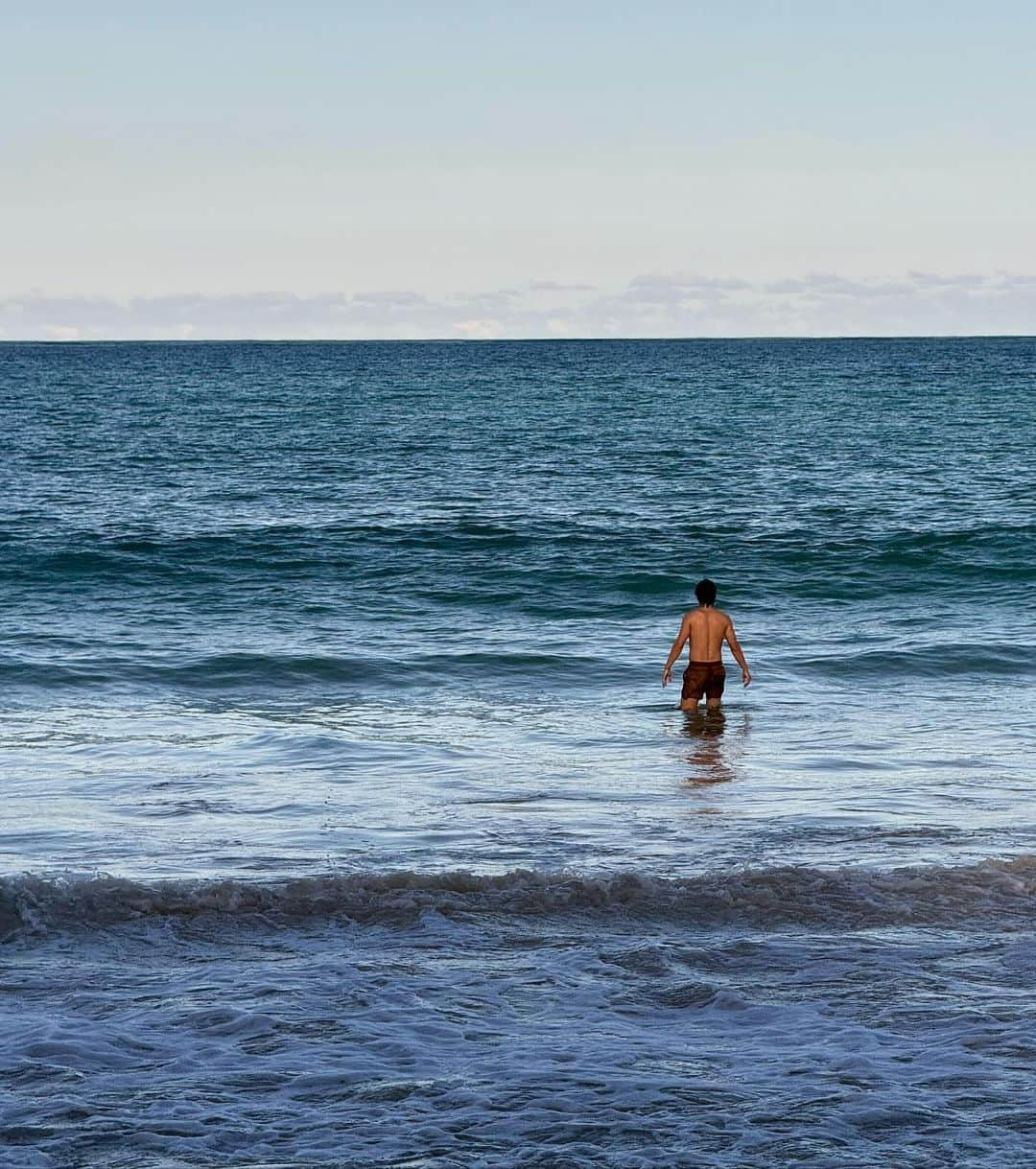 たつやのインスタグラム：「次は絶対サーフィン🌊🏄🏼」