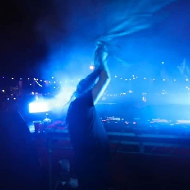 YOJI BIOMEHANIKAのインスタグラム：「A rare moment capturing SCOT PROJECT his special move, the Dread Helicopter.  SCOT PROJECTの必殺技、ドレッド・ヘリコプターを捉えた貴重な瞬間！ @scotproject  #dreamstate」