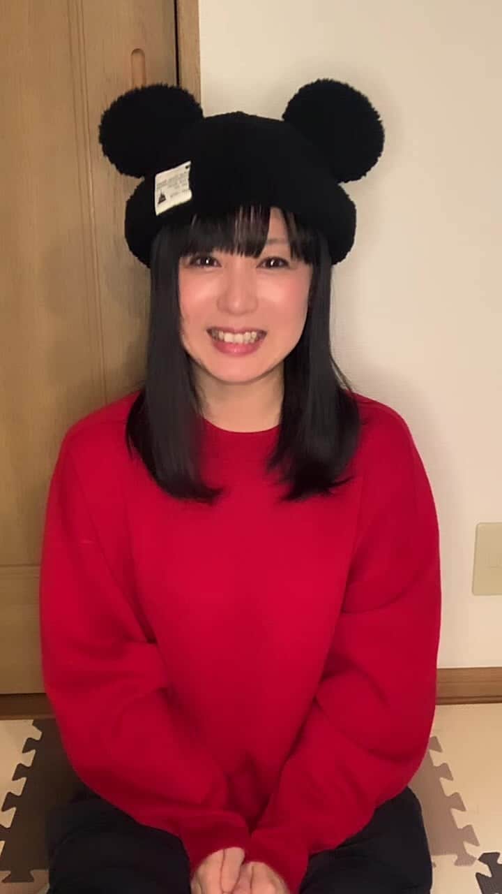 七海ななのインスタグラム：「七海ななのほろ酔い気分🍶515回目×七海なな直筆年賀状2024コラボ企画、ついにラストキーワード発表❣️❣️  本日中に、ななブロにて詳細をアップ致します✨ 4つのキーワードを集めて確実に年賀状をGetしちゃお❤️ みんな応募してね〜！！！  #七海なな #七海なな直筆年賀状2024」