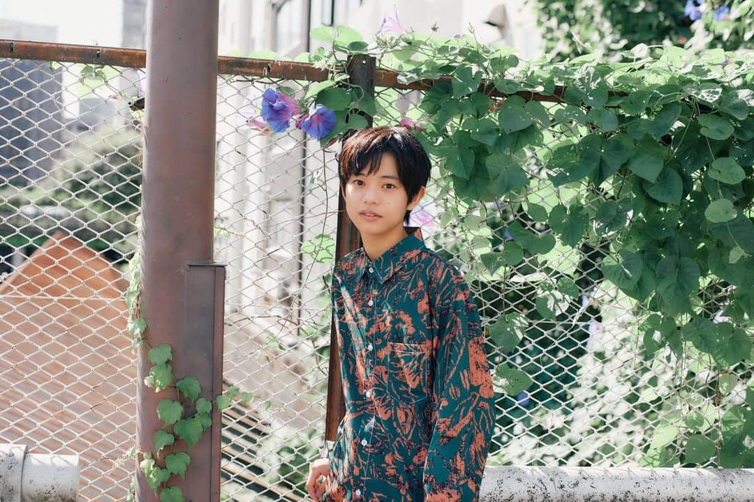 ジュノン編集部さんのインスタグラム写真 - (ジュノン編集部Instagram)「発売中の『JUNON』1月号、黒川想矢くんの本誌未掲載カットです📸  『JUNON」初登場ということで、想矢くんが芸能のお仕事をするようになったきっかけや、これまでの大切な出会いについてうかがいました。  もちろん、出演中のドラマ『いちばんすきな花』についてもお話ししてもらいましたよ💐  映画『怪物』でのお芝居も忘れられませんよね…！  今後の活躍も要チェックです！！  #黒川想矢 さん #JUNON #いちばんすきな花  撮影／猪原 悠」11月30日 21時56分 - junon_jp