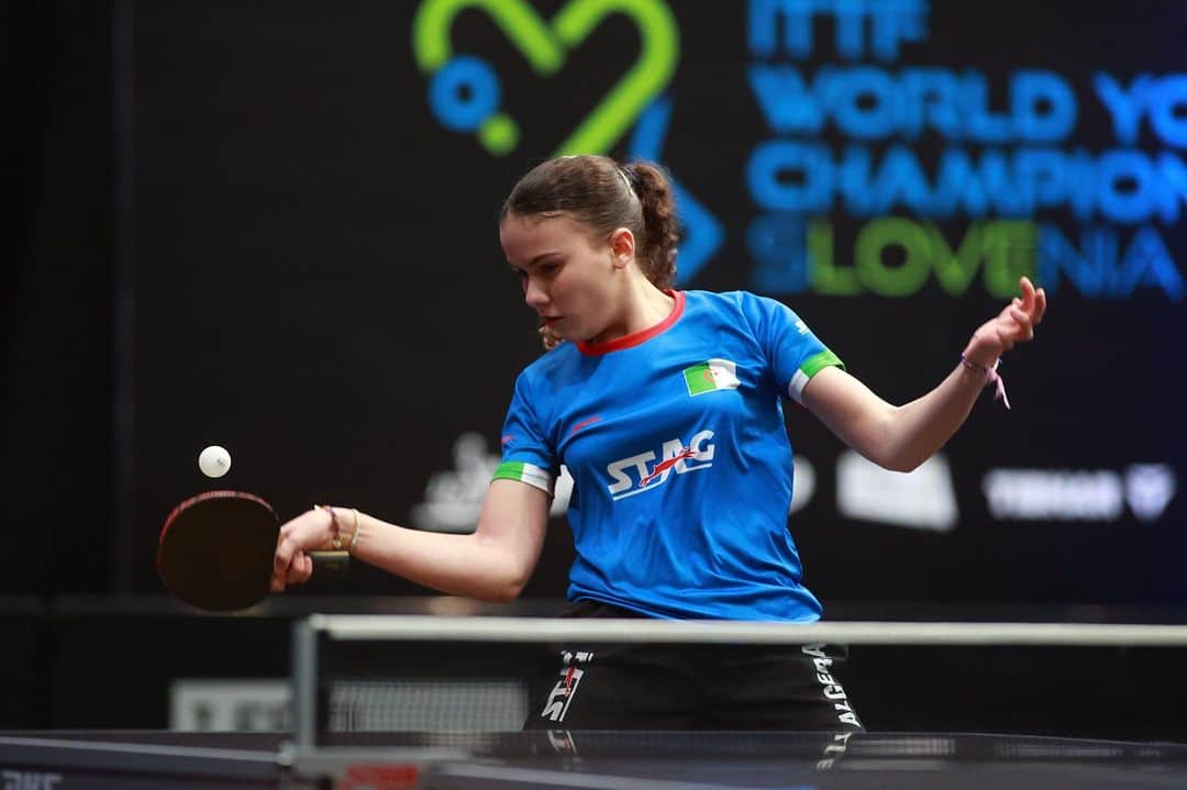 ITTF Worldのインスタグラム：「Tania Morice put up a strong front to stop any chops from derailing her win at #ITTFWorldYouths 🎉  More Singles R32 is LIVE NOW 👉 youtube.com/WTTGlobal」