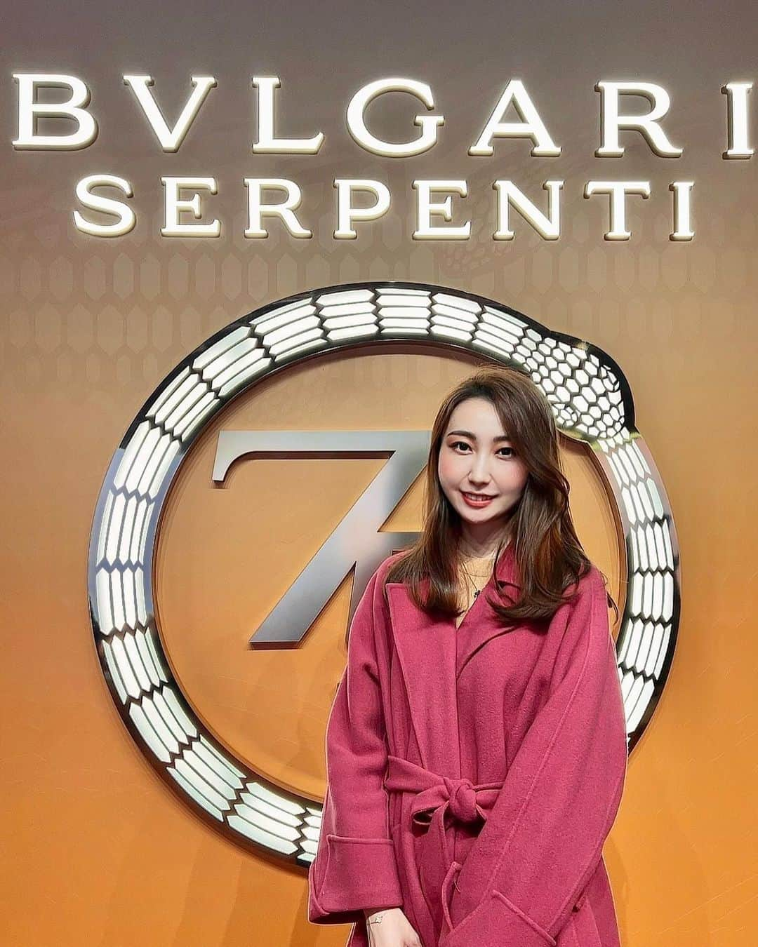 尾崎ありささんのインスタグラム写真 - (尾崎ありさInstagram)「BVLGARI SERPENTI 🐍 時差投稿になっちゃった🥹  #BVLGARI #ブルガリ #セルペンティ #serpenti #jewelry #diamond #diamondring #diamond necklace #ring #necklace #表参道 #omotesando #ダイアモンドジュエリー #ジュエリー #ジュエリー好き #時計 #ジュエリー好きな人と繋がりたい #指輪#ダイアモンド#jewelrydesign #jewelrygram #ジュエリーブランド #お洒落さんと繋がりたい #bvlgariserpenti #bvlgarijewelry #bvlgariwatch」12月1日 23時00分 - also1219