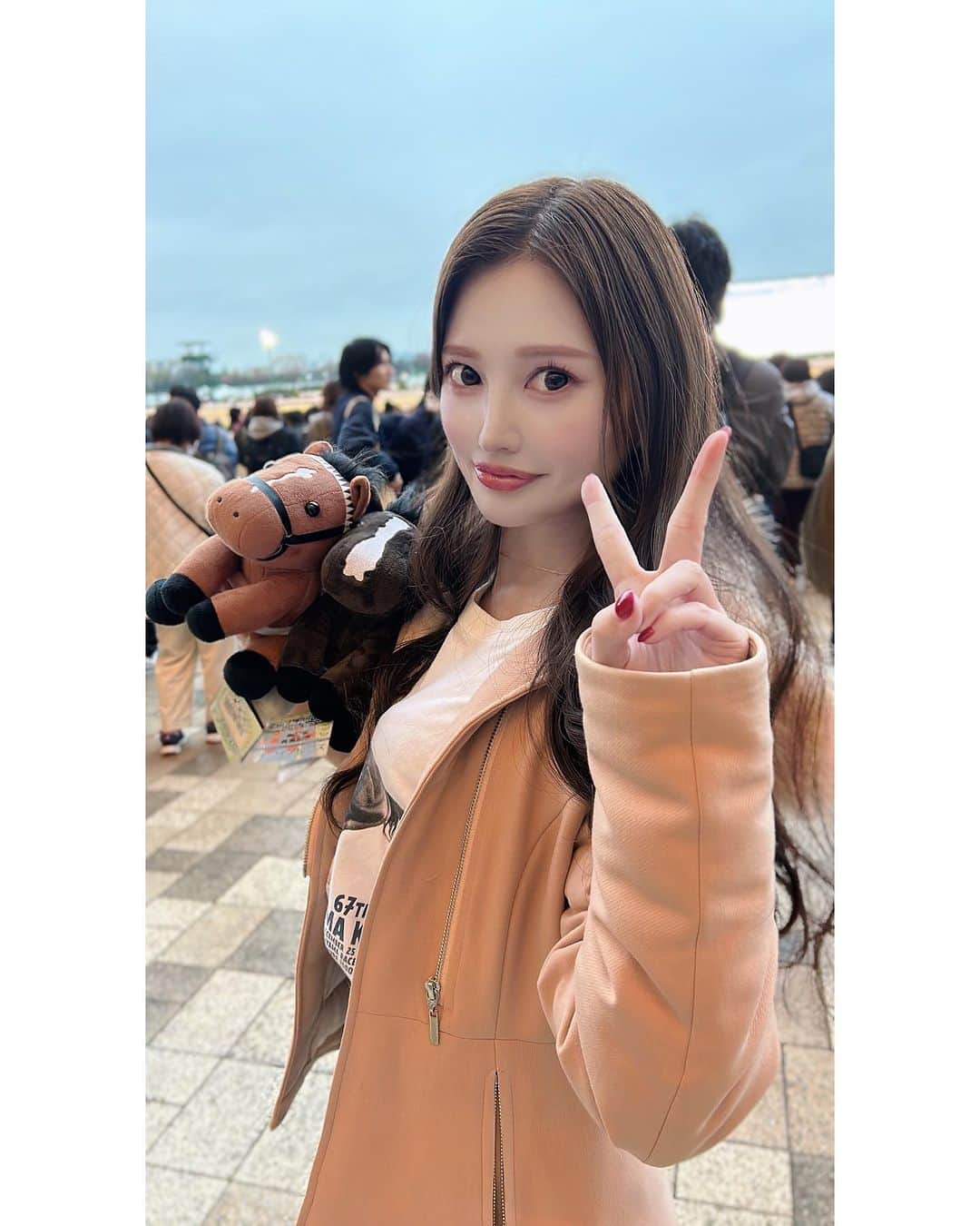 成瀬まりあさんのインスタグラム写真 - (成瀬まりあInstagram)「本当にありがとう。 大好き。 寂しいけど無事引退してくれてなにより。 今後も楽しみにしてる。  #イクイノックス #equinox」11月30日 22時16分 - mariatan_1211